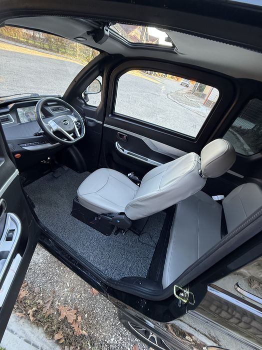 Vând RDB mașină electrică fără permis 25km la oră