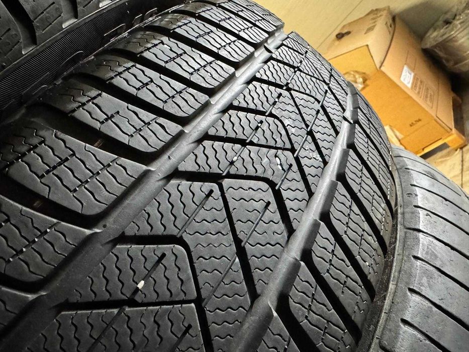 2 Anvelope Iarna 245 50 19 Pirelli Sottozero 3 Runflat 2022 8mm