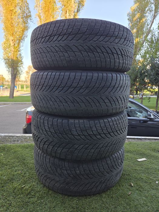 Set 4 anvelope iarnă 225/50/17