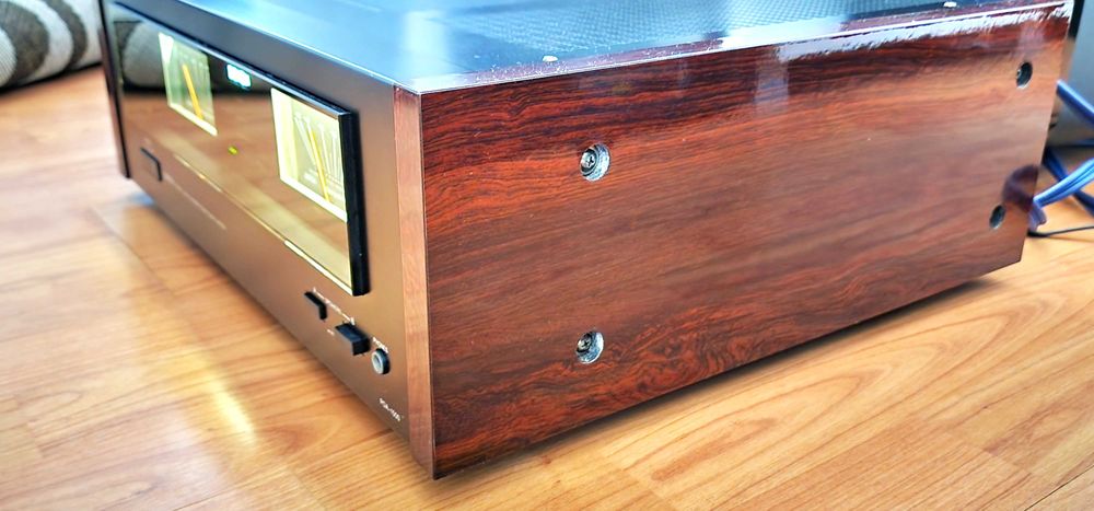 Amplificator DENON POA-1500,2x150w, VU-metre