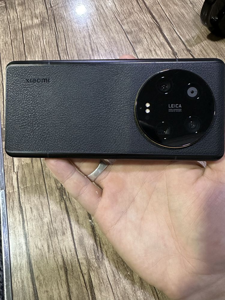 Продам Xiaomi 13 Ultra