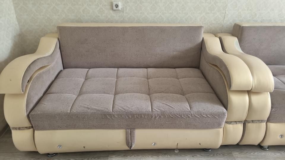 Диван с минидиваном