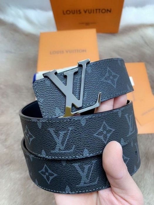 Louis Vuitton Колан