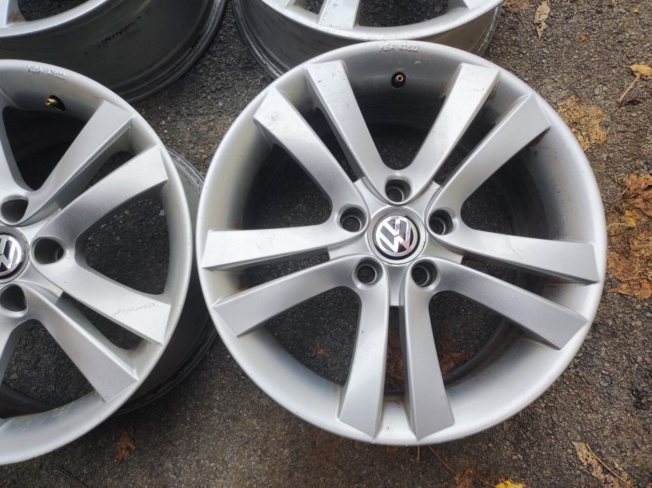 Фолксваген/VW; Skoda/Шкода - 17 цола 5x112; 4 бр.  лети джанти