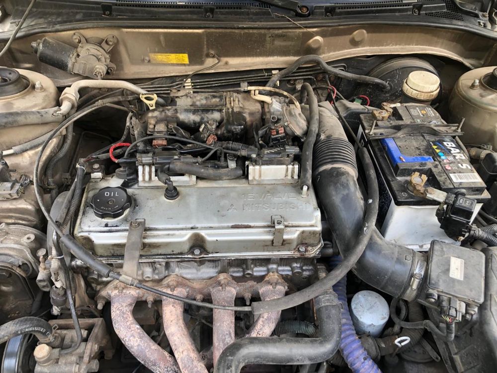 Mitsubishi Galant