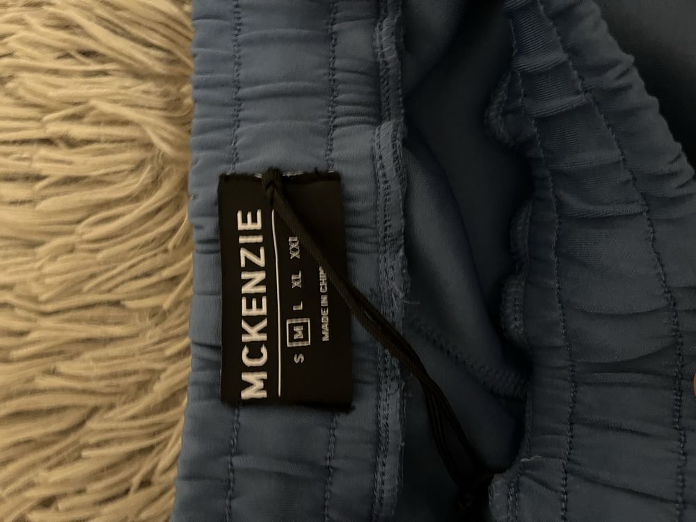 Vand pantaloni mckenzie