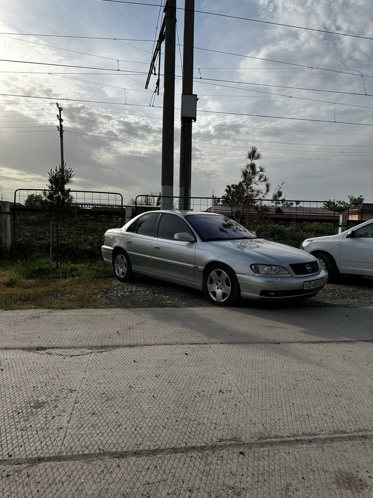 Opel Omega B 3.0 V6