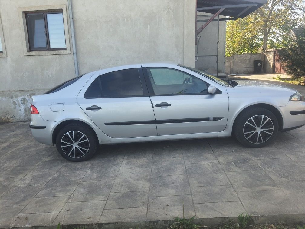 Renault Laguna 2, benzina 1.6 +GPL aproape nou