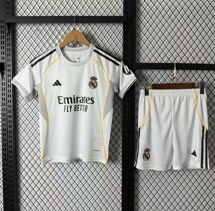 Echipament de fotbal copii , tricou + pantaloni , Real Madrid 25/26