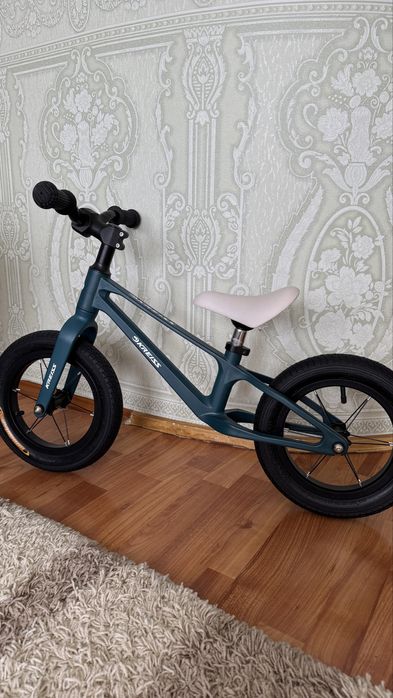 Продам беговел в отличном состоянии.