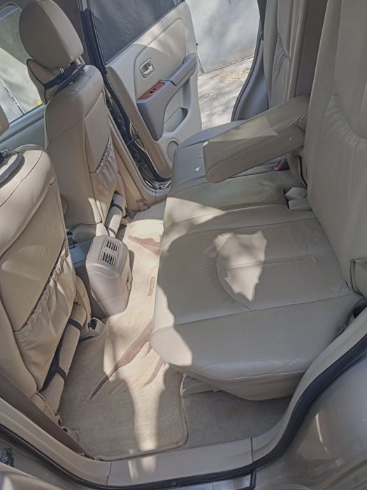 Lexus  RX-300. Крассовер.