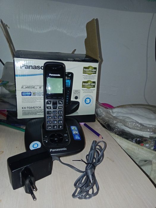 Продам домашний телефон