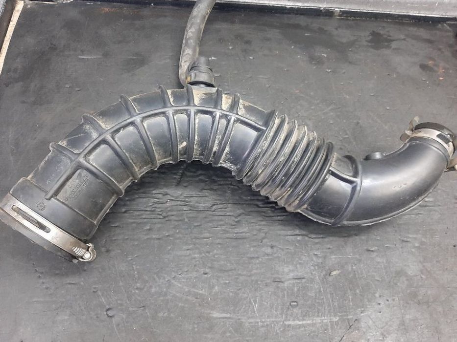 Furtun intercooler renault kangoo megane 2 scenic 2 clio 3 1.5 dci k9k 8200500384a