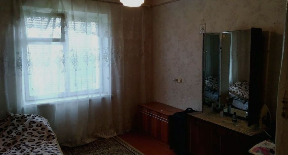 Продается 4 комнатная квартира