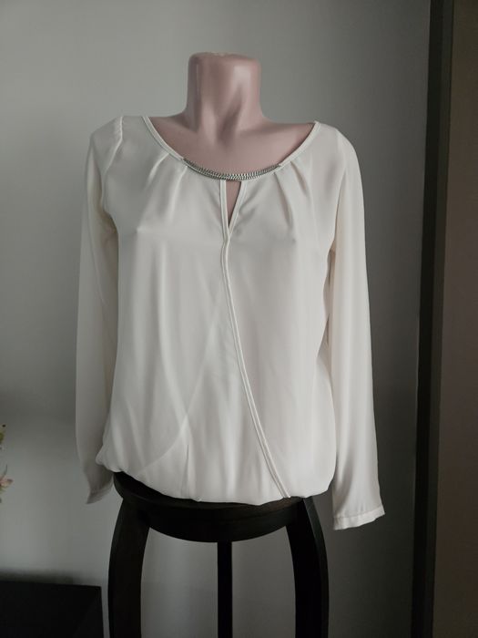 Bluza crem,  eleganta