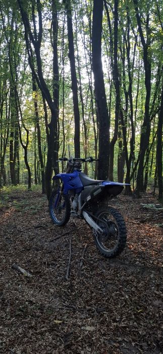 Yamaha yz125 2t.