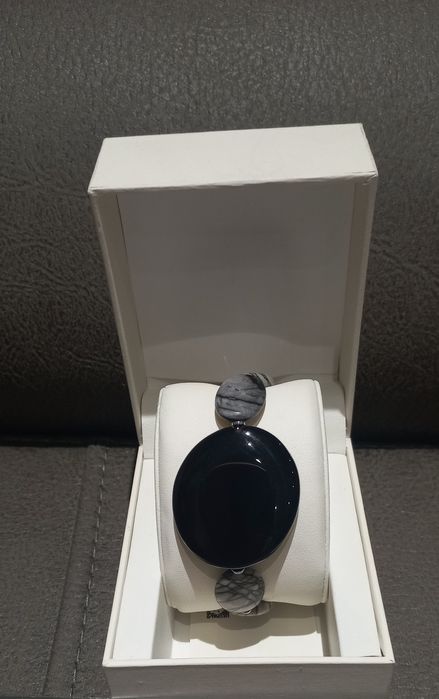 Браслеты с бусиной дзи и с природными камнями