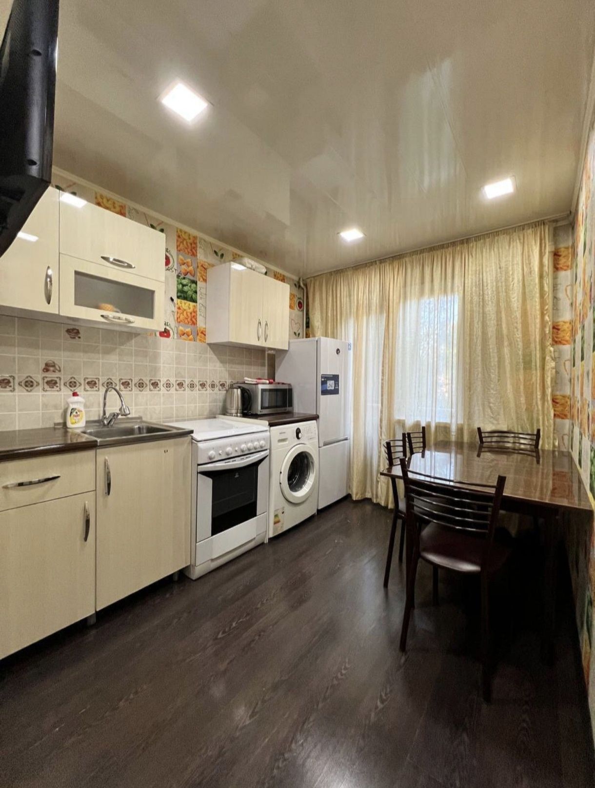 Продам 1/2/4 Максим Горький