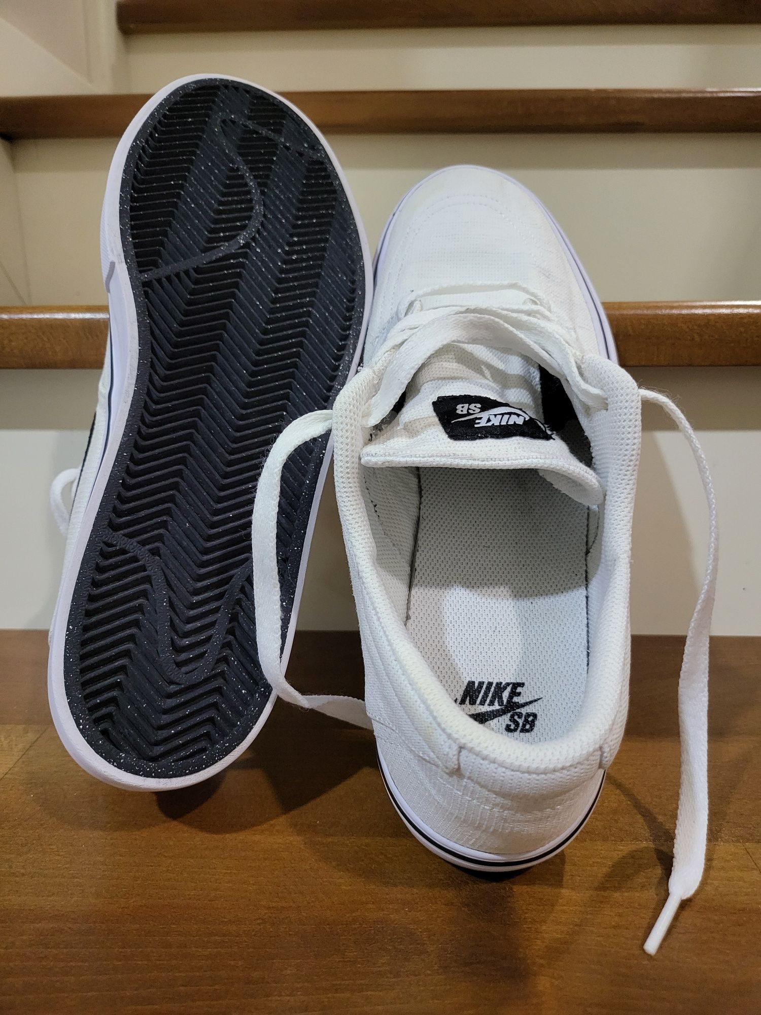 Adidasi Nike SB 42.5