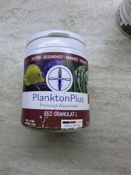 Mancare pesti premium