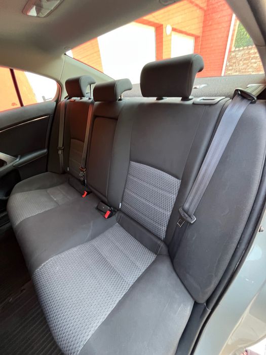 Toyota Avensis III Седан (T27) 1.8 VVT-i