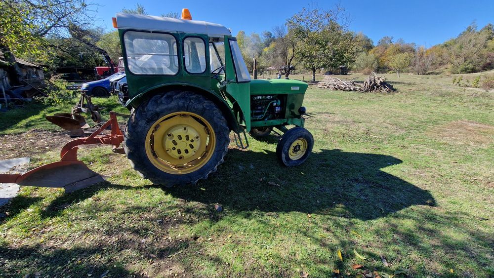 Tractor John Deere 55 cai