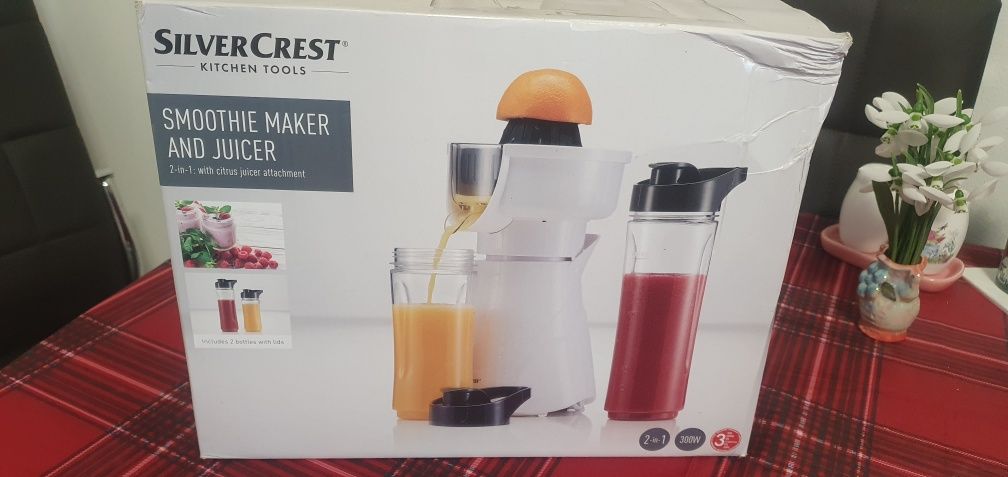 Storcator fructe si smoothie maker