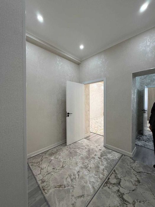 Продаётся 1х переделан на 2х квартира на 3 этаж орр ШАРК 2