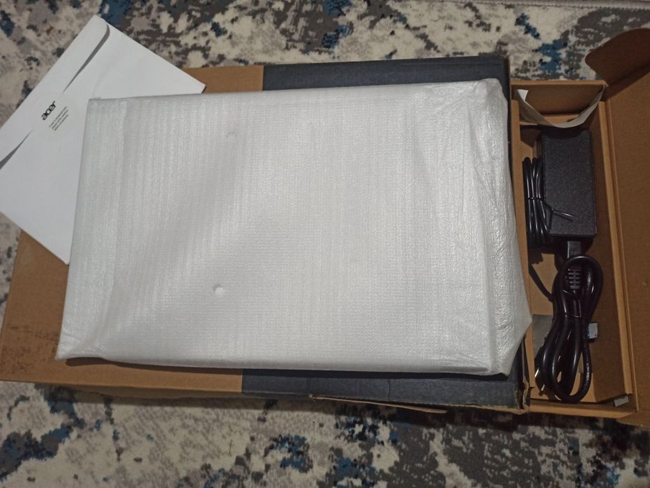 Acer Aspire 3 — AMD Ryzen 3 7330U | 8GB RAM | 512GB SSD | 15.6" Full H