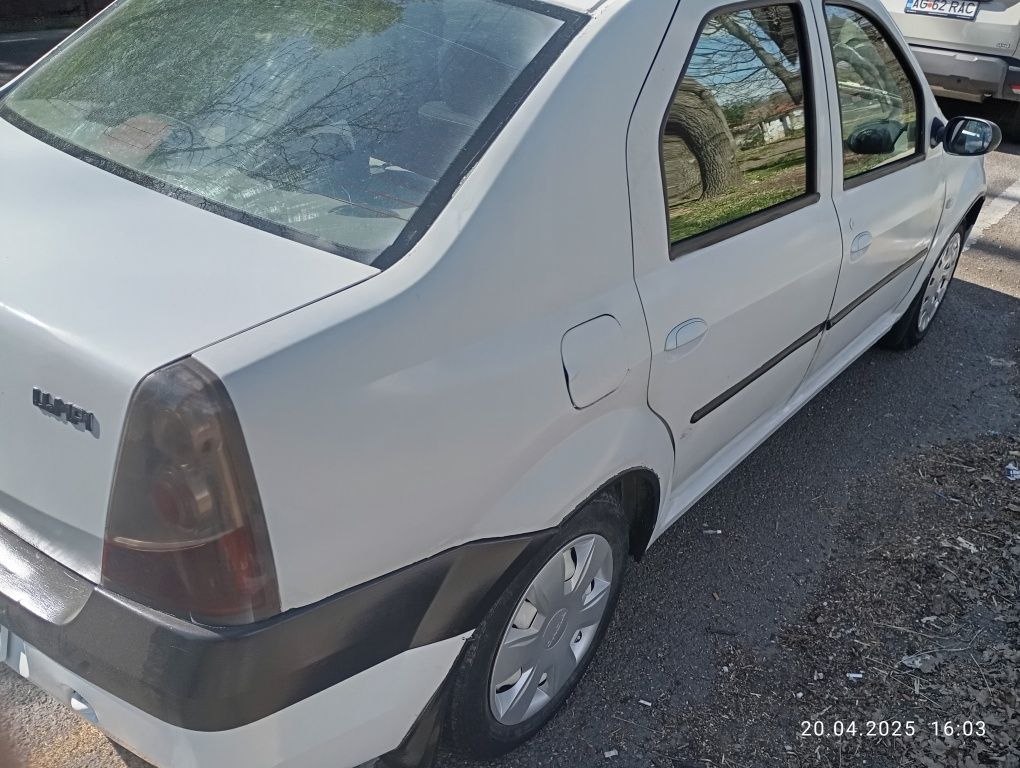 Vând Logan 1.4 benzina!!!