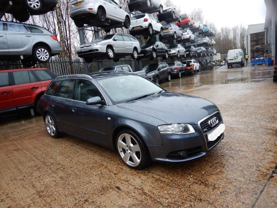 Usa stanga fata Audi A4 B7 2006 Break 2.0 IDT BRD