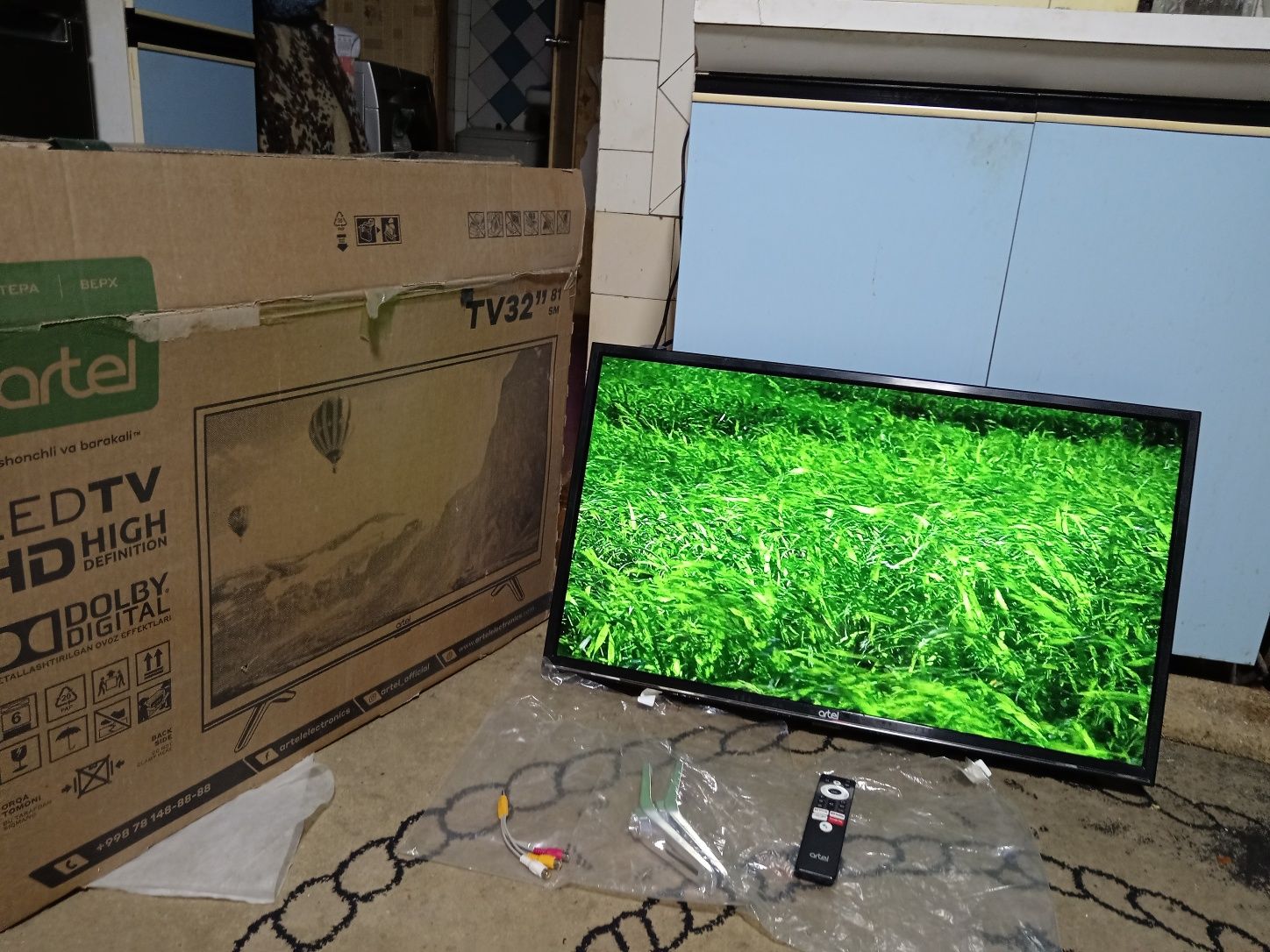Продам телевизор смарт 32