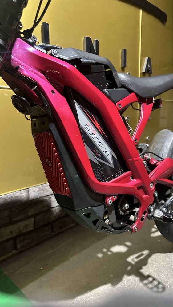 Surron X 72v 25kw 130km/h 2 baterii