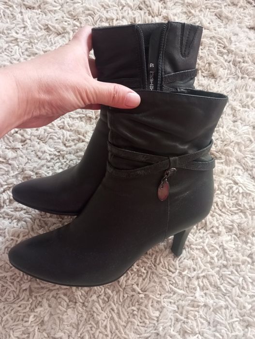 Продам полусапожки