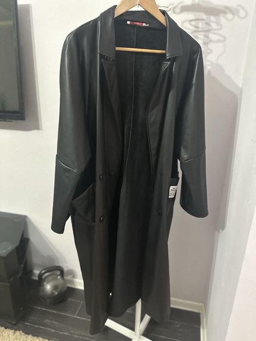 Продам весенний плащ