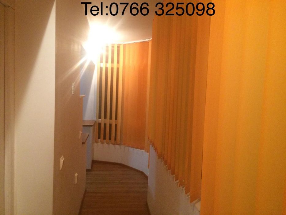 Inchiriez apartament 2 camere Rm.Valcea Nord