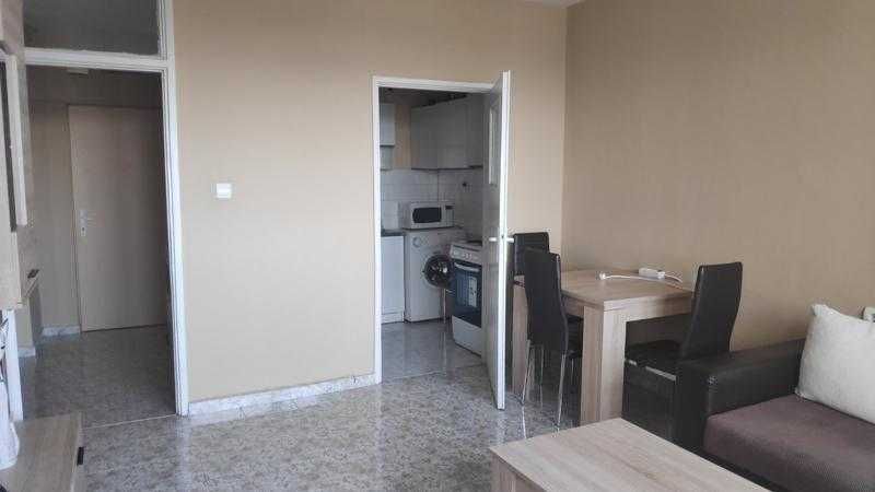 Дава се под наем Двустаен апартамент в София, Център - 55 кв.м за 408 € - Снимка #3
