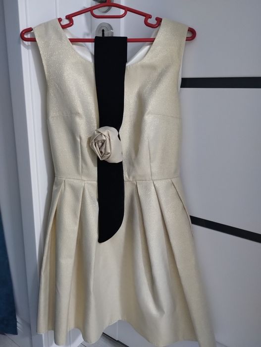 Vând rochie ocazie S