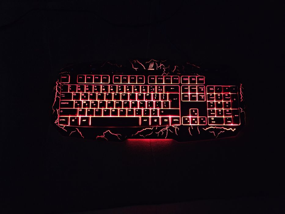 Tastatura de gaming Hama uRAGE ILUMINATED 2 Tastatura de gaming, RGB