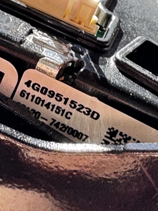 Volan spor t Audi NFL - 3 Spițe, padele , airbag rotund (făra airbag)