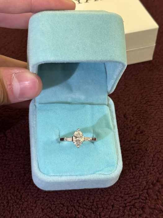 Кольцо бриллиант