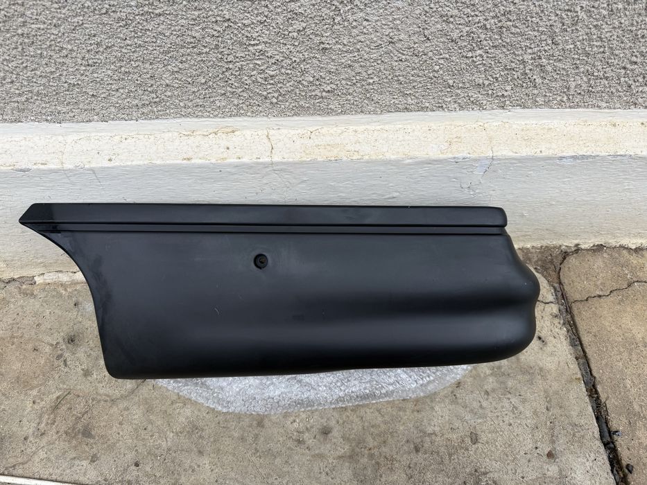Flaps coltar lateral stanga bara spate Dacia Papuc 1304 1307 plastic