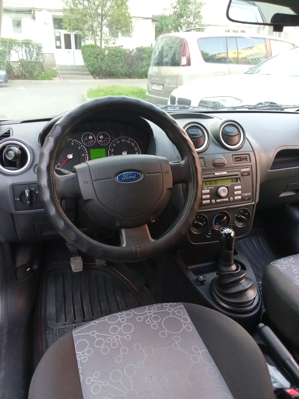 Vánd Ford Fiesta facelift cu 114 000 km real