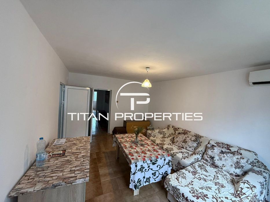 Дава се под наем Тристаен апартамент в Бургас, Възраждане - 97 кв.м за 357 € - Снимка #1