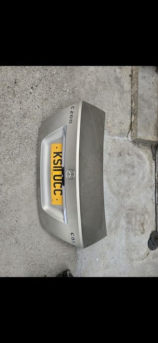 Заден капак Пета врата Mercedes W204 седан