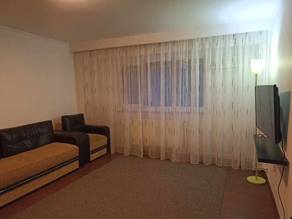 Închiriez apartament cu o camera