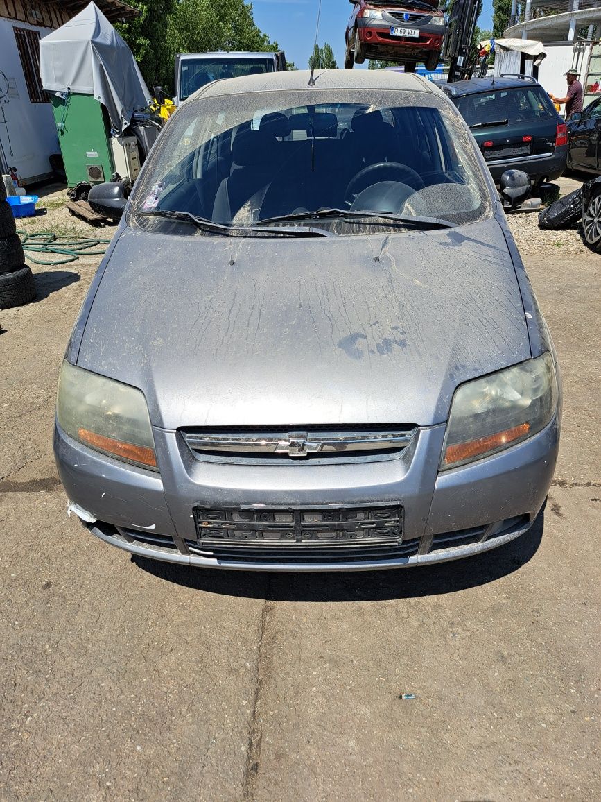 Dezmembrez Chevrolet Aveo 1.2B euro 4 2008