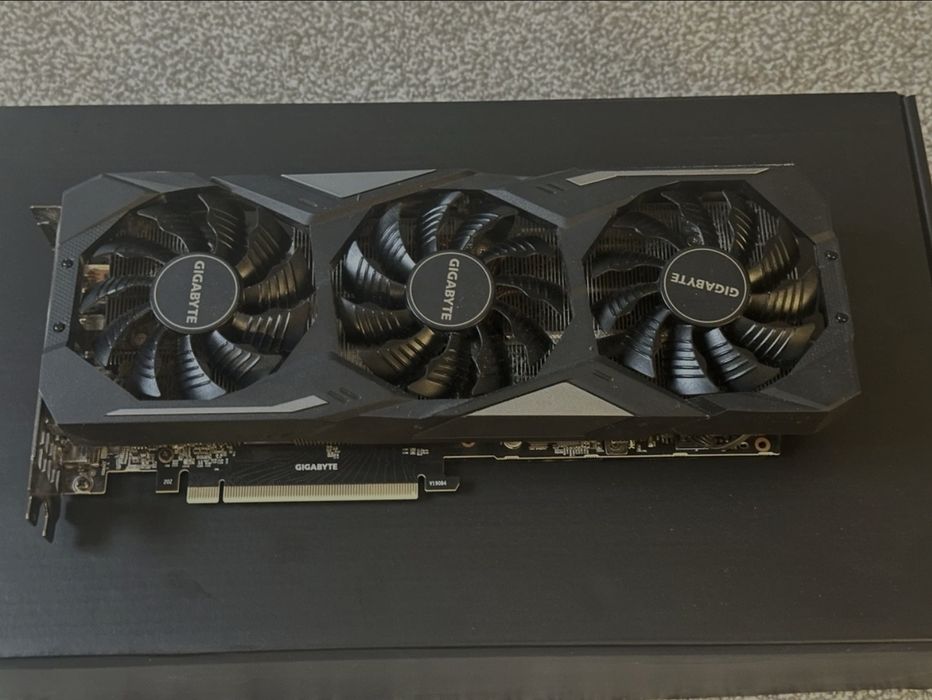 Gigabyte NVIDIA GeForce RTX 2080 Super Gaming OC 8GB