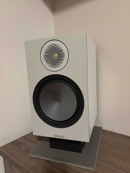 Boxe Monitor Audio Bronze 100