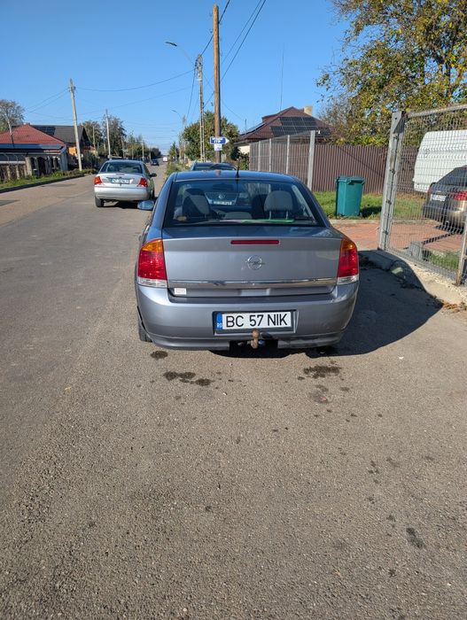 Vînd   Opel Vectra c 2 litri. Dizel
